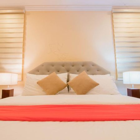 Bella Villa Корон Екстериор снимка