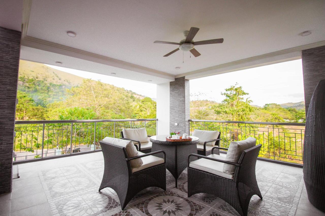 Bella Villa Корон Екстериор снимка
