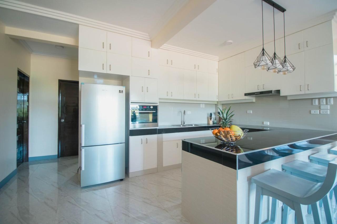 Bella Villa Корон Екстериор снимка