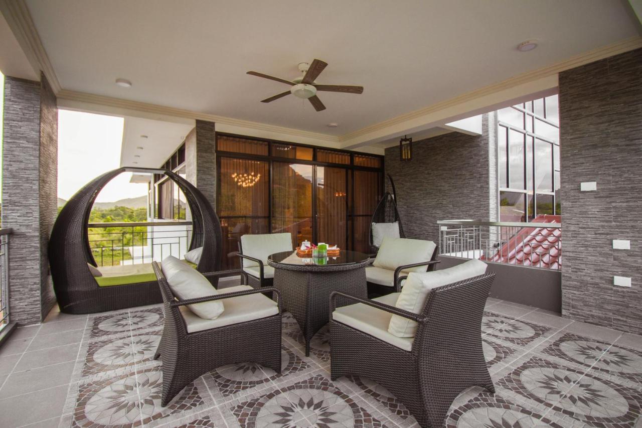 Bella Villa Корон Екстериор снимка