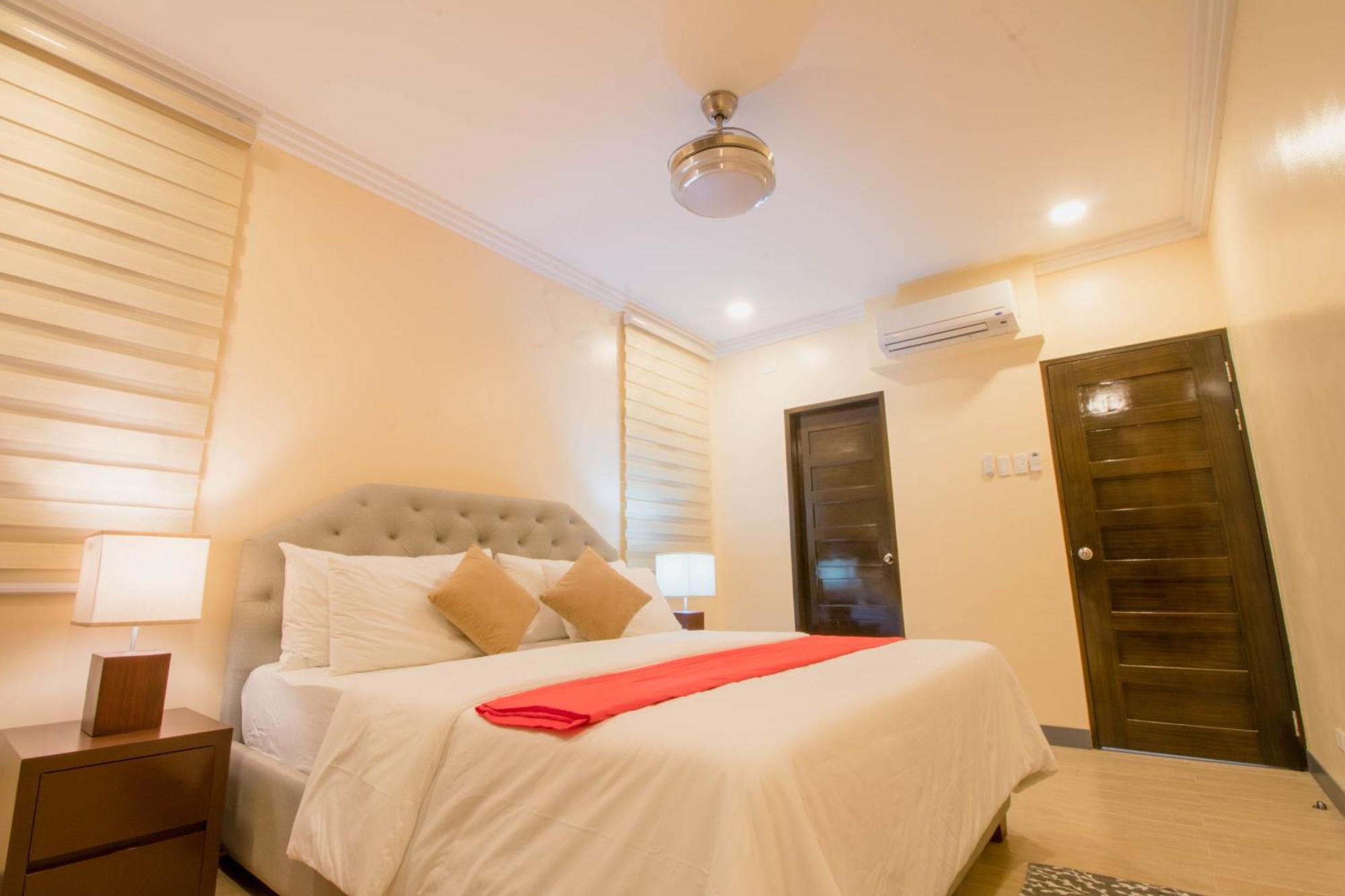 Bella Villa Корон Екстериор снимка