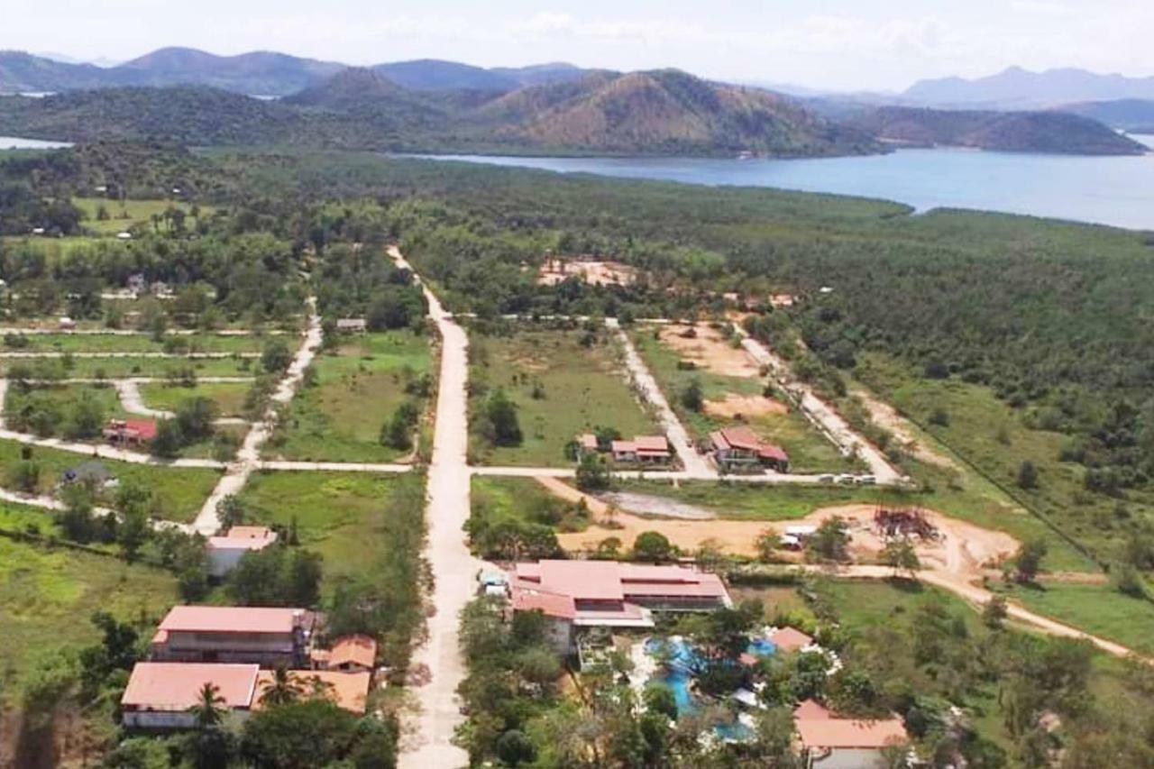 Bella Villa Корон Екстериор снимка